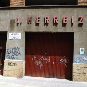04502 Herreiz 1999